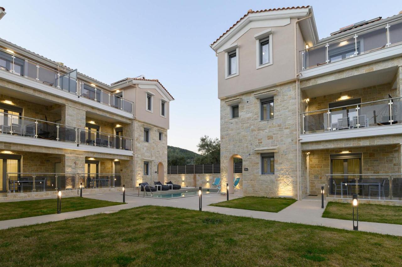 Momento Luxury Apartments Walking Distance From The Beach Никиана Экстерьер фото