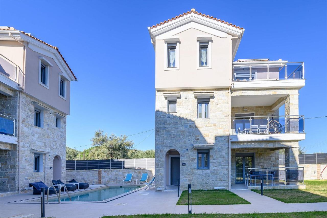 Momento Luxury Apartments Walking Distance From The Beach Никиана Экстерьер фото