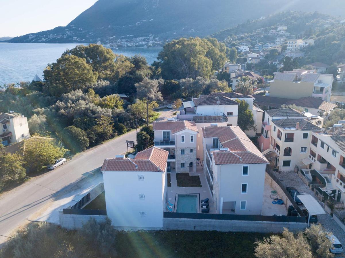 Momento Luxury Apartments Walking Distance From The Beach Никиана Экстерьер фото