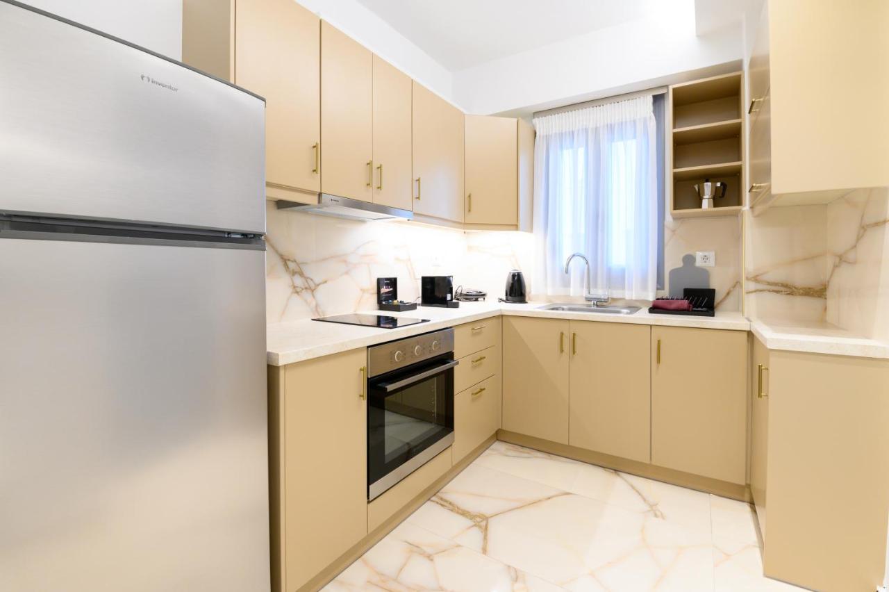 Momento Luxury Apartments Walking Distance From The Beach Никиана Экстерьер фото